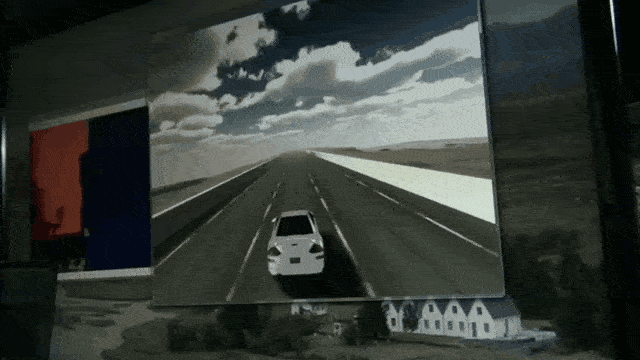 /video/booth/kinect_demo_endless_car_game.webp